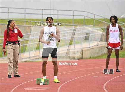 Thumbnail 1 in Houston Relays photogallery.