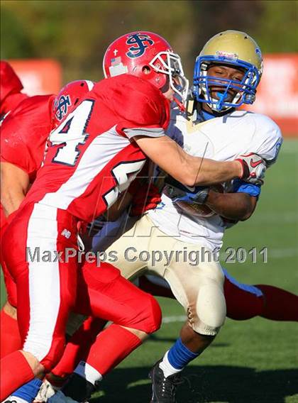 Thumbnail 3 in St. John the Baptist vs. St. Peter's (CHSFL Class A Final) photogallery.