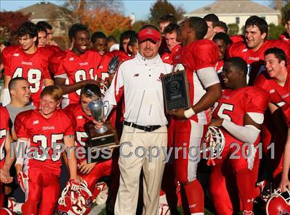 Thumbnail 2 in St. John the Baptist vs. St. Peter's (CHSFL Class A Final) photogallery.