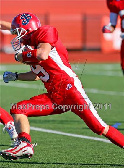 Thumbnail 3 in St. John the Baptist vs. St. Peter's (CHSFL Class A Final) photogallery.