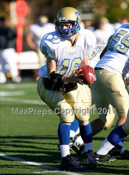 Thumbnail 2 in St. John the Baptist vs. St. Peter's (CHSFL Class A Final) photogallery.