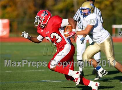 Thumbnail 2 in St. John the Baptist vs. St. Peter's (CHSFL Class A Final) photogallery.