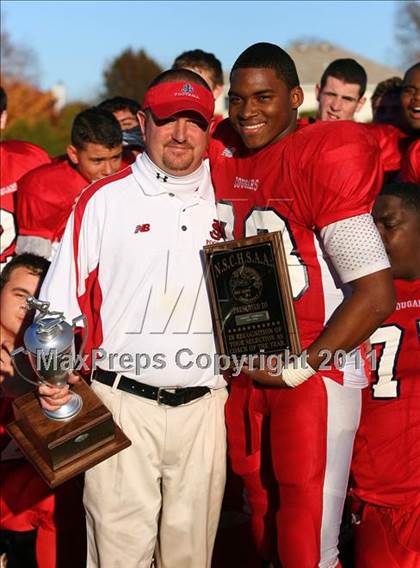 Thumbnail 3 in St. John the Baptist vs. St. Peter's (CHSFL Class A Final) photogallery.