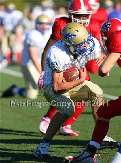 Thumbnail 2 in St. John the Baptist vs. St. Peter's (CHSFL Class A Final) photogallery.