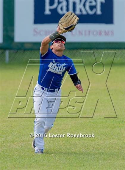 Thumbnail 1 in Blanco vs Natalia (3A Bi-district playoffs) photogallery.