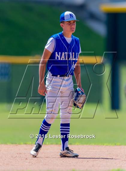 Thumbnail 3 in Blanco vs Natalia (3A Bi-district playoffs) photogallery.