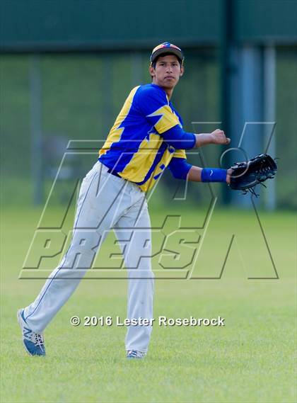Thumbnail 1 in Blanco vs Natalia (3A Bi-district playoffs) photogallery.