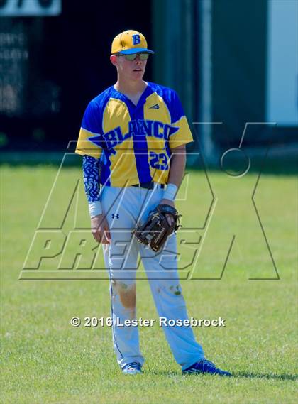 Thumbnail 2 in Blanco vs Natalia (3A Bi-district playoffs) photogallery.