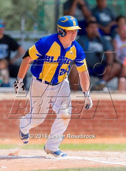 Thumbnail 1 in Blanco vs Natalia (3A Bi-district playoffs) photogallery.