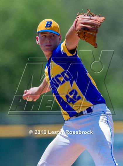 Thumbnail 3 in Blanco vs Natalia (3A Bi-district playoffs) photogallery.