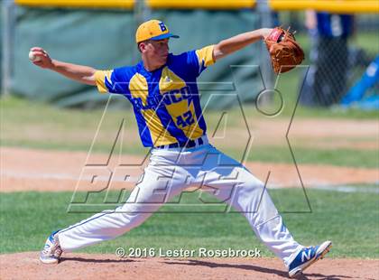 Thumbnail 1 in Blanco vs Natalia (3A Bi-district playoffs) photogallery.