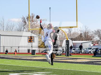 Thumbnail 3 in De Smet Jesuit @ Raymore-Peculiar (MSHSAA Class 6 Semifinal) photogallery.