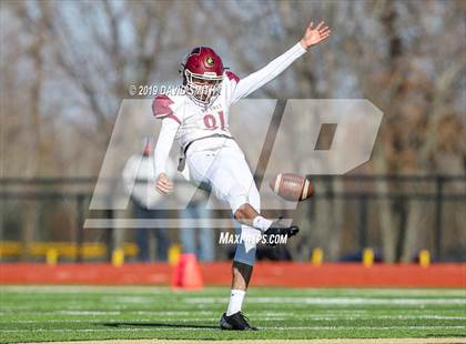 Thumbnail 1 in De Smet Jesuit @ Raymore-Peculiar (MSHSAA Class 6 Semifinal) photogallery.