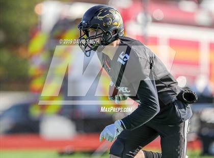 Thumbnail 2 in De Smet Jesuit @ Raymore-Peculiar (MSHSAA Class 6 Semifinal) photogallery.