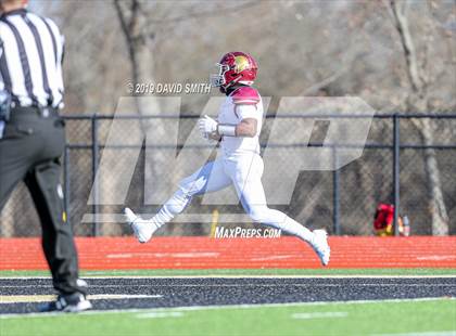 Thumbnail 2 in De Smet Jesuit @ Raymore-Peculiar (MSHSAA Class 6 Semifinal) photogallery.