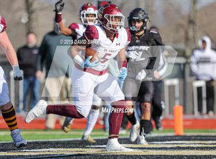 Thumbnail 1 in De Smet Jesuit @ Raymore-Peculiar (MSHSAA Class 6 Semifinal) photogallery.