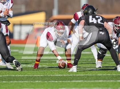 Thumbnail 1 in De Smet Jesuit @ Raymore-Peculiar (MSHSAA Class 6 Semifinal) photogallery.