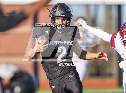 Thumbnail 1 in De Smet Jesuit @ Raymore-Peculiar (MSHSAA Class 6 Semifinal) photogallery.