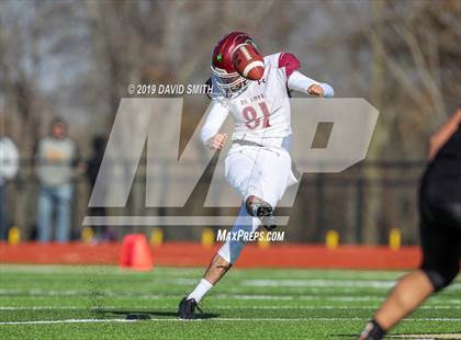 Thumbnail 1 in De Smet Jesuit @ Raymore-Peculiar (MSHSAA Class 6 Semifinal) photogallery.