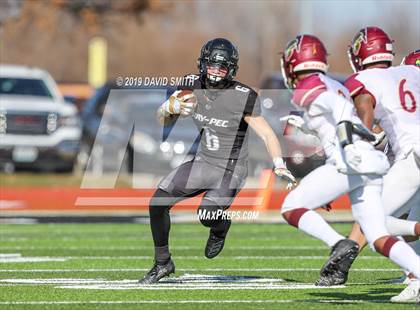 Thumbnail 2 in De Smet Jesuit @ Raymore-Peculiar (MSHSAA Class 6 Semifinal) photogallery.