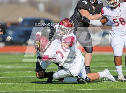 Thumbnail 1 in De Smet Jesuit @ Raymore-Peculiar (MSHSAA Class 6 Semifinal) photogallery.