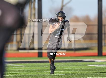 Thumbnail 3 in De Smet Jesuit @ Raymore-Peculiar (MSHSAA Class 6 Semifinal) photogallery.