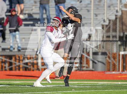 Thumbnail 3 in De Smet Jesuit @ Raymore-Peculiar (MSHSAA Class 6 Semifinal) photogallery.