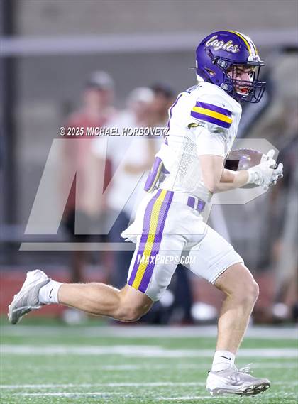 Thumbnail 2 in Richardson vs. Coppell (UIL 6A D1 Area) photogallery.