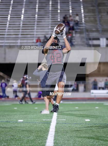 Thumbnail 3 in Richardson vs. Coppell (UIL 6A D1 Area) photogallery.