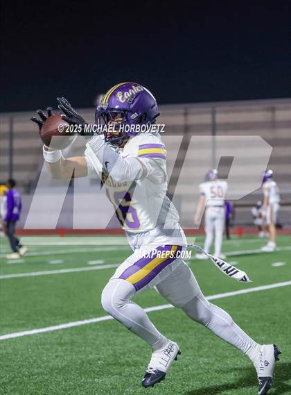 Thumbnail 1 in Richardson vs. Coppell (UIL 6A D1 Area) photogallery.