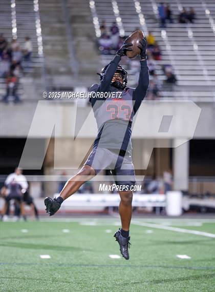 Thumbnail 2 in Richardson vs. Coppell (UIL 6A D1 Area) photogallery.