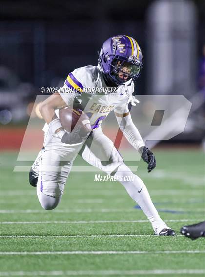 Thumbnail 3 in Richardson vs. Coppell (UIL 6A D1 Area) photogallery.