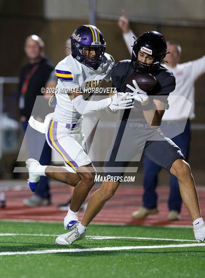 Thumbnail 2 in Richardson vs. Coppell (UIL 6A D1 Area) photogallery.