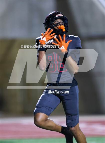 Thumbnail 3 in Richardson vs. Coppell (UIL 6A D1 Area) photogallery.