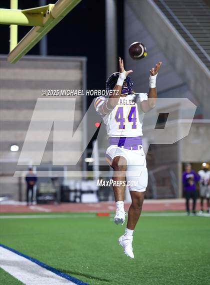 Thumbnail 2 in Richardson vs. Coppell (UIL 6A D1 Area) photogallery.