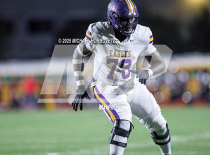 Thumbnail 3 in Richardson vs. Coppell (UIL 6A D1 Area) photogallery.