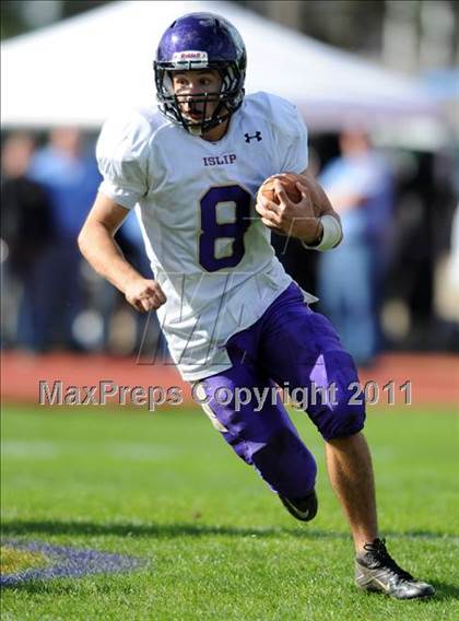 Thumbnail 3 in Islip @ Sayville photogallery.