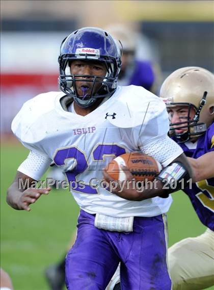 Thumbnail 3 in Islip @ Sayville photogallery.