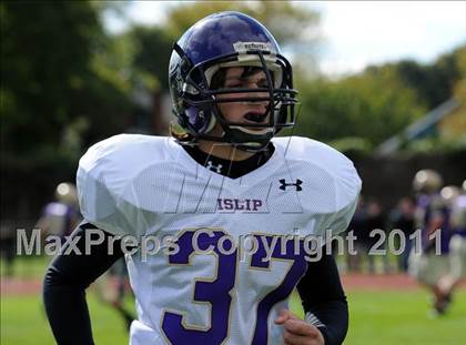 Thumbnail 1 in Islip @ Sayville photogallery.