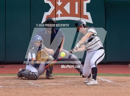 Thumbnail 3 in Beckville vs. Forsan (UIL 2A Softball Semifinal) photogallery.