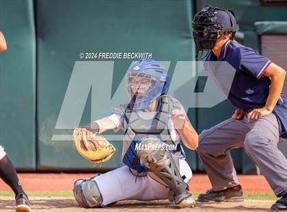 Thumbnail 2 in Beckville vs. Forsan (UIL 2A Softball Semifinal) photogallery.