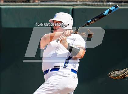 Thumbnail 2 in Beckville vs. Forsan (UIL 2A Softball Semifinal) photogallery.