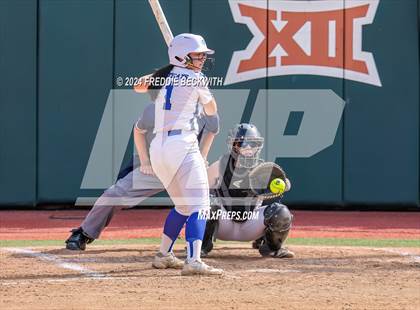Thumbnail 3 in Beckville vs. Forsan (UIL 2A Softball Semifinal) photogallery.