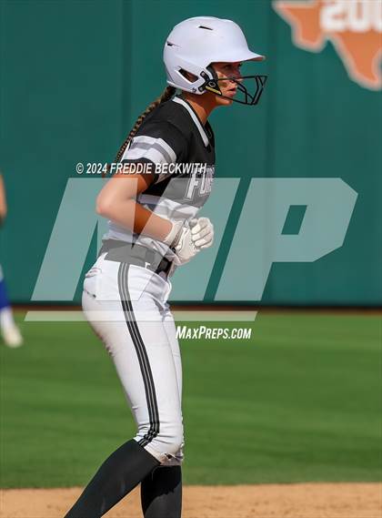 Thumbnail 1 in Beckville vs. Forsan (UIL 2A Softball Semifinal) photogallery.
