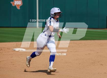 Thumbnail 3 in Beckville vs. Forsan (UIL 2A Softball Semifinal) photogallery.