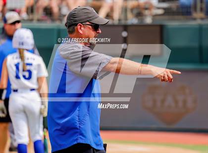 Thumbnail 3 in Beckville vs. Forsan (UIL 2A Softball Semifinal) photogallery.
