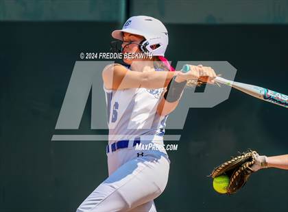 Thumbnail 3 in Beckville vs. Forsan (UIL 2A Softball Semifinal) photogallery.