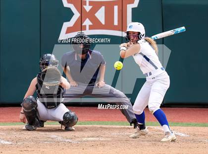 Thumbnail 3 in Beckville vs. Forsan (UIL 2A Softball Semifinal) photogallery.