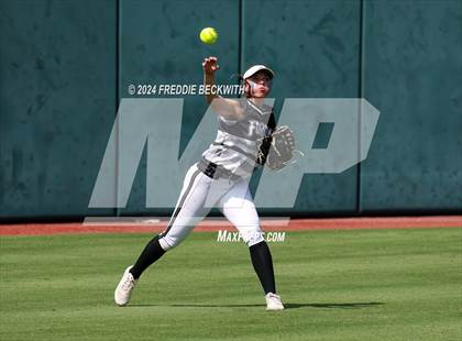Thumbnail 2 in Beckville vs. Forsan (UIL 2A Softball Semifinal) photogallery.