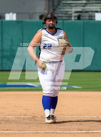 Thumbnail 3 in Beckville vs. Forsan (UIL 2A Softball Semifinal) photogallery.